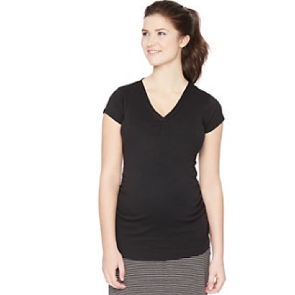 NWT Oh Baby Motherhood Maternity small tee